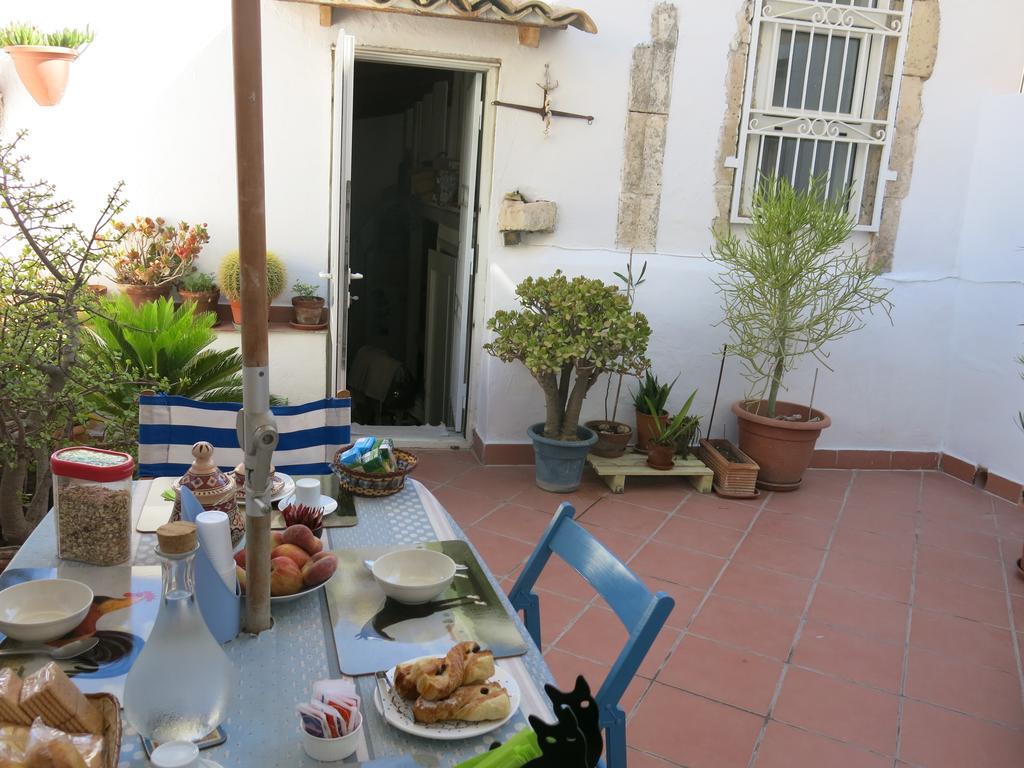 B&B Spiraglio Syracuse ภายนอก รูปภาพ